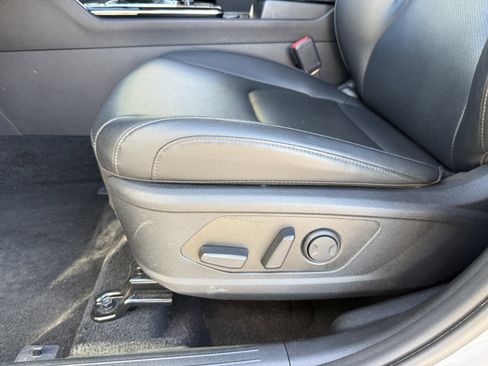 Certified 2024 Kia Sportage EX image 19