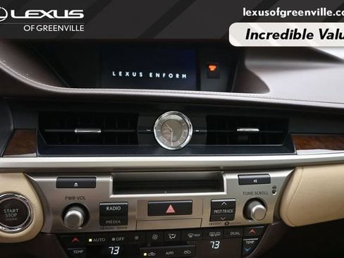 Used 2017 Lexus ES 350 w/ Navigation System Package FWD image 22