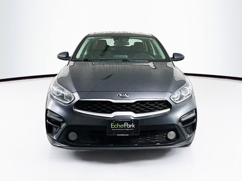 Used 2021 Kia Forte LXS FWD image 2