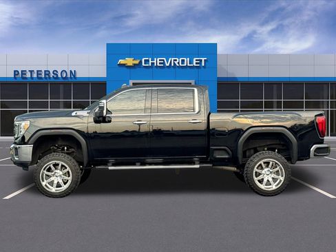 Used 2021 GMC Sierra 2500 SLT w/ SLT Preferred Package AWD/4WD image 7