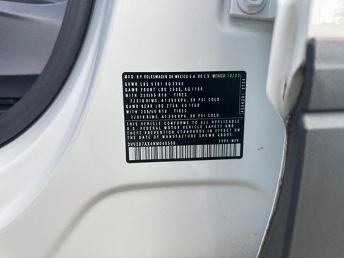 Used 2022 Volkswagen Tiguan SE FWD image 35