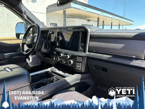 Used 2025 Ford F350 Platinum AWD/4WD image 16