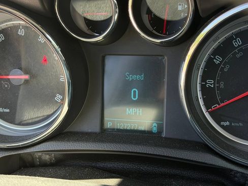 Used 2016 Buick Encore Convenience FWD image 12