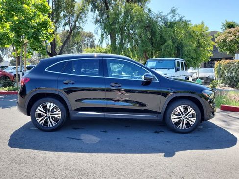 Used 2026 Mercedes-Benz GLA 250 image 9