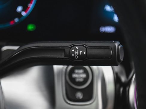 Used 2022 Mercedes-Benz GLB 250 GLB 250 image 30