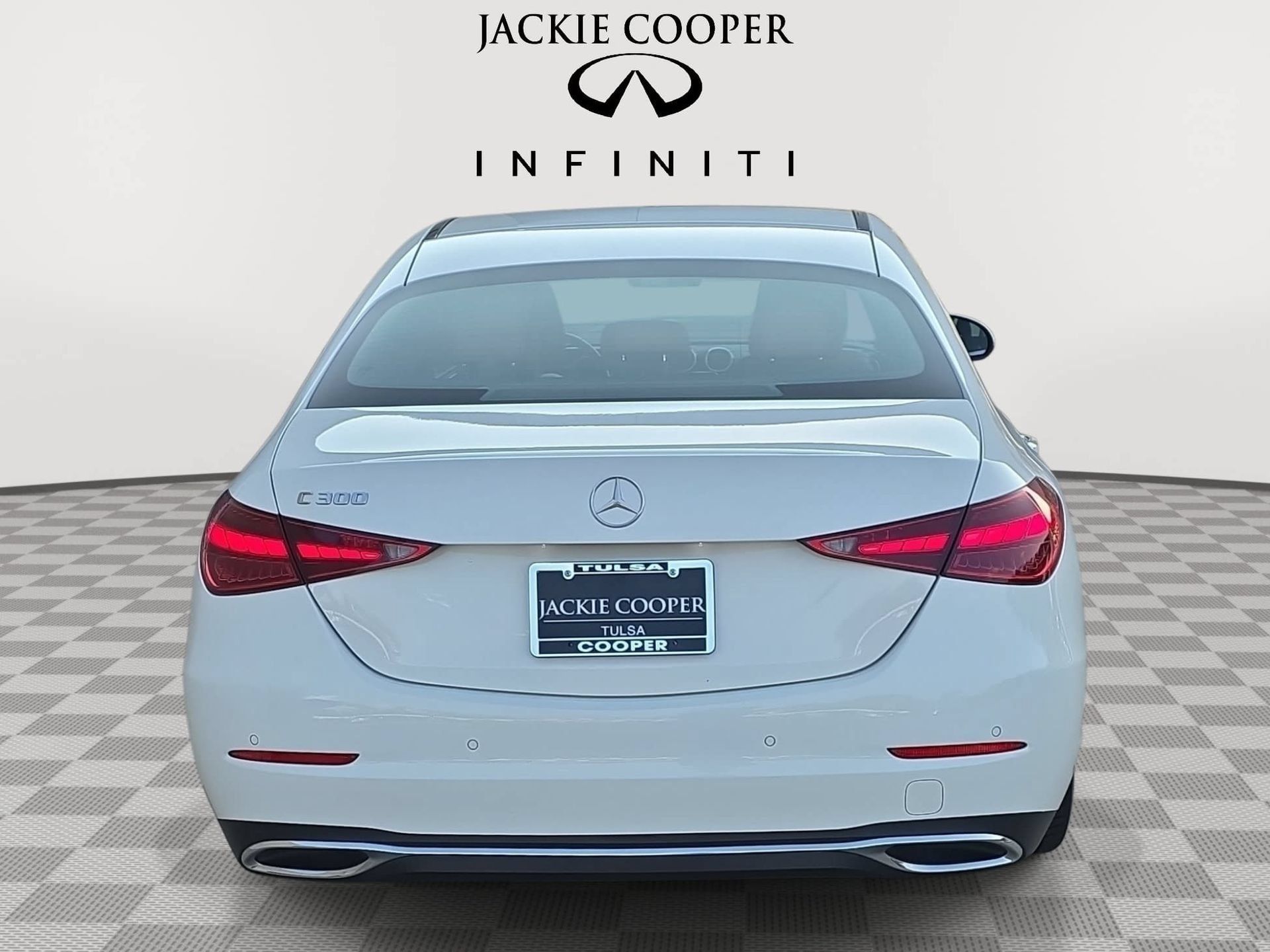Used 2024 Mercedes-Benz C 300 Sedan image 6