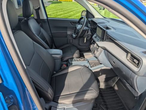 Used 2022 Ford Maverick XL FWD image 4