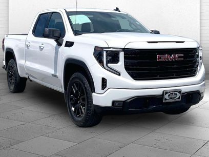 Used 2025 GMC Sierra 1500 Elevation