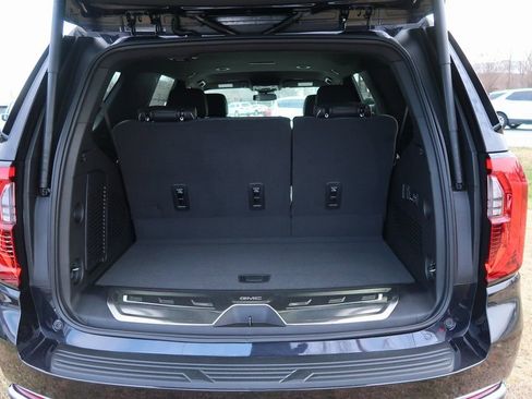 New 2026 GMC Yukon Elevation image 22