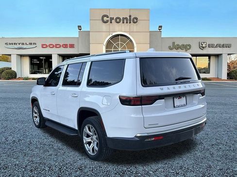 Used 2022 Jeep Wagoneer Series II image 5