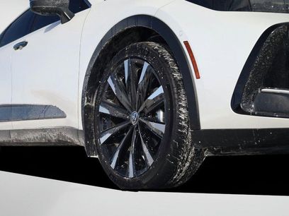 New 2025 Toyota Crown Platinum