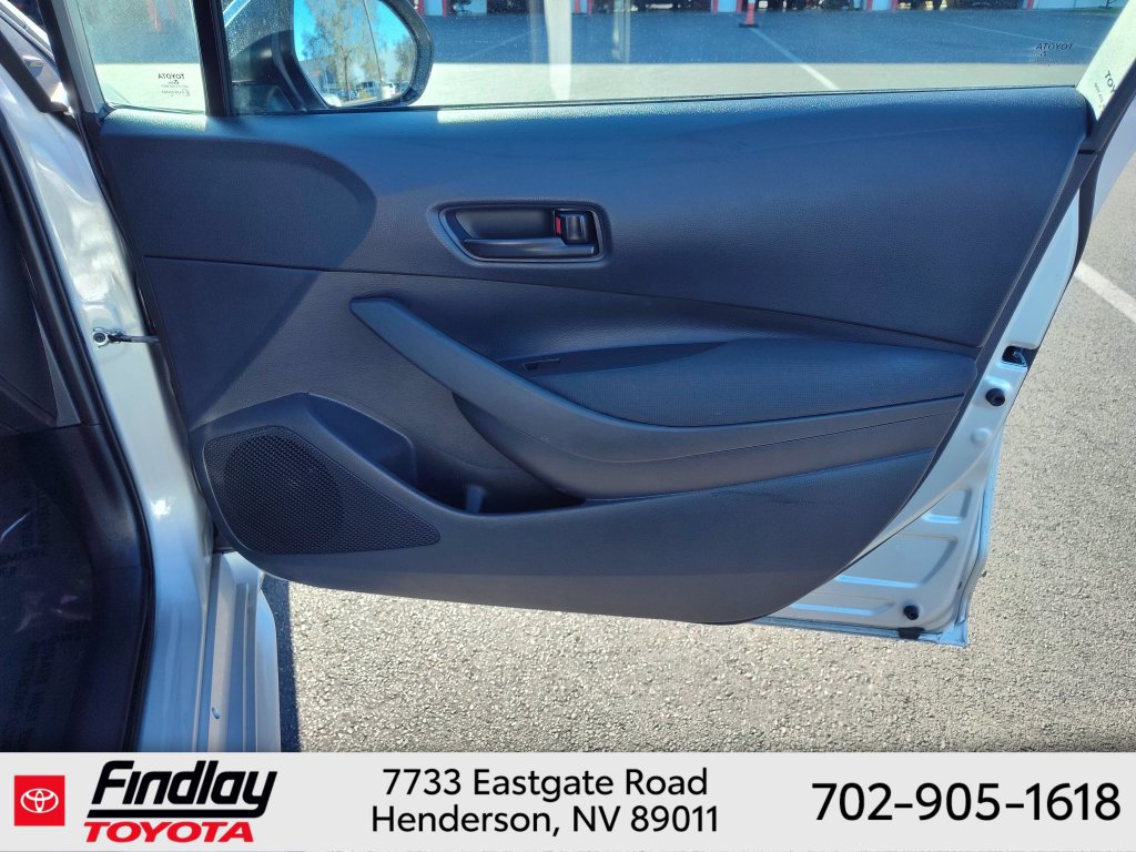 Certified 2025 Toyota Corolla LE FWD image 14