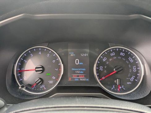 Used 2019 Toyota RAV4 XLE image 10