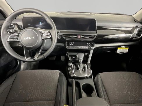 New 2026 Kia Seltos S image 10