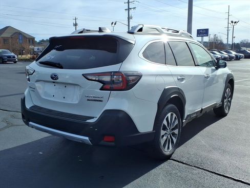 New 2025 Subaru Outback Touring XT image 23