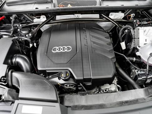 Used 2024 Audi Q5 2.0T Premium AWD/4WD image 30