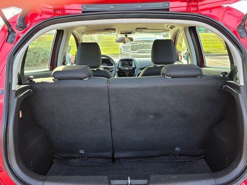 Used 2019 Chevrolet Spark LT image 30