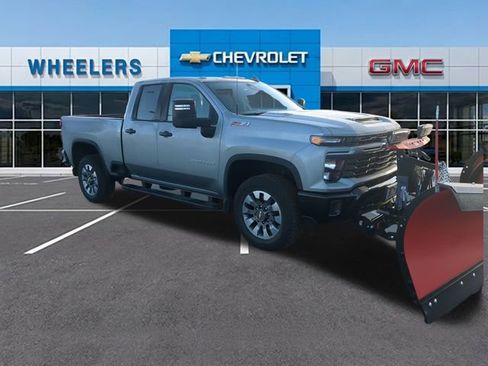 Used 2025 Chevrolet Silverado 2500 Custom w/ Custom Value Package image 6