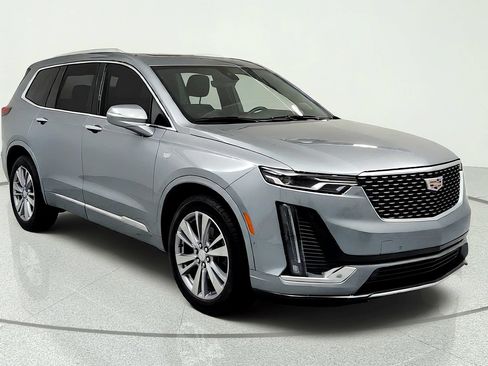 Certified 2024 Cadillac XT6 Premium Luxury w/ Technology Package AWD/4WD image 7