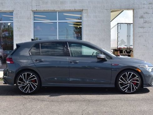 Used 2022 Volkswagen GTI SE FWD image 3