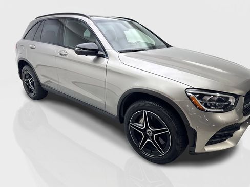Used 2022 Mercedes-Benz GLC 300 4MATIC image 12