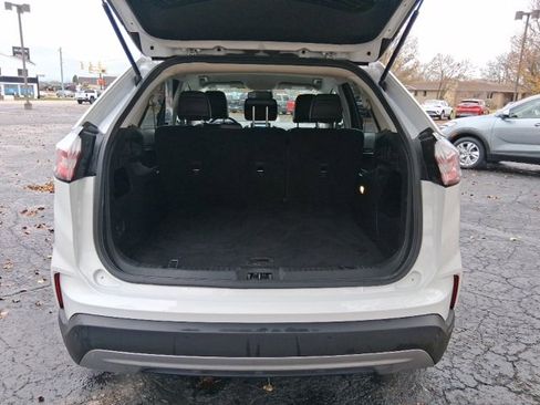 Used 2022 Ford Edge SEL image 5