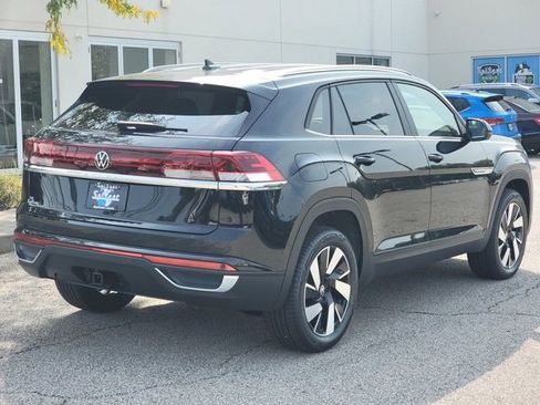 New 2026 Volkswagen Atlas Cross Sport SE image 4