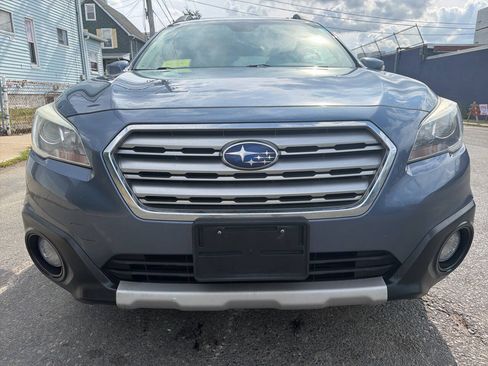 Used 2017 Subaru Outback 2.5i Limited AWD/4WD image 39