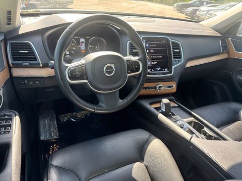 Used 2022 Volvo XC90 T8 Inscription Expression AWD/4WD image 22