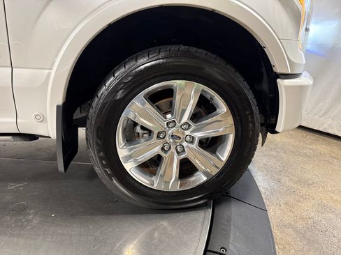 Used 2016 Ford F150 Platinum w/ Technology Package AWD/4WD image 14