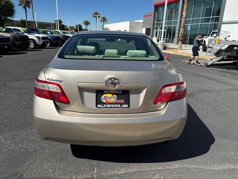 Used 2007 Toyota Camry LE FWD image 5