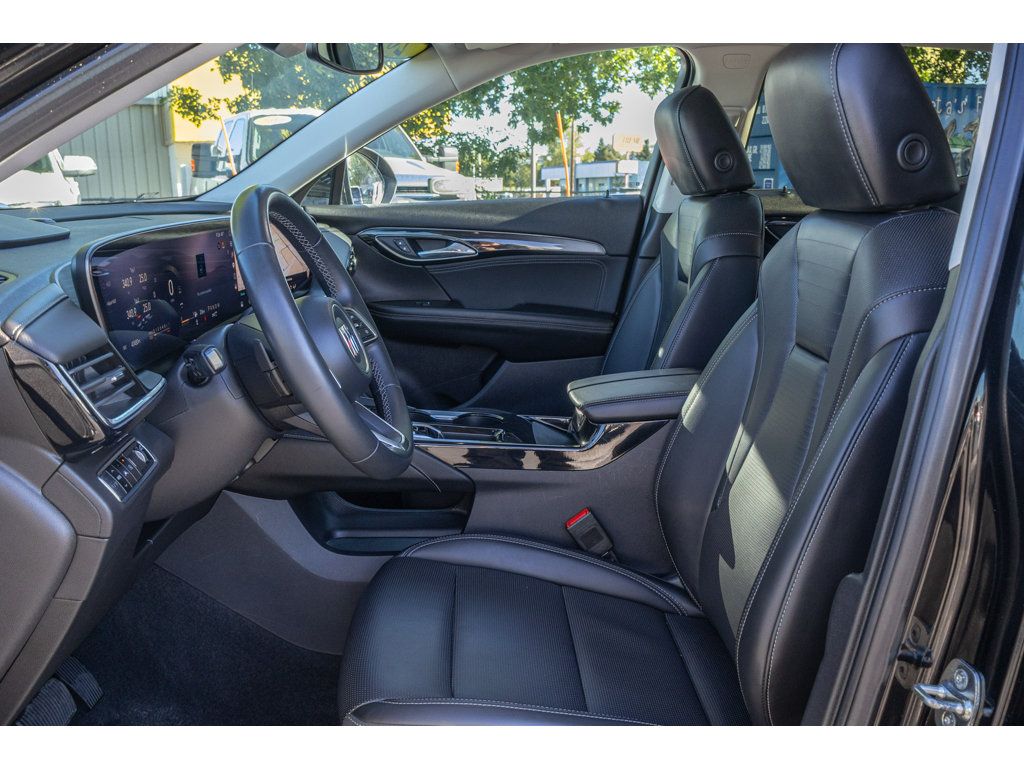 Used 2024 Buick Envision Preferred AWD/4WD image 15
