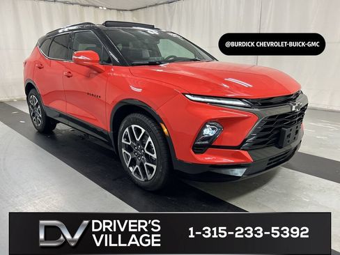 Certified 2026 Chevrolet Blazer RS AWD/4WD image 1