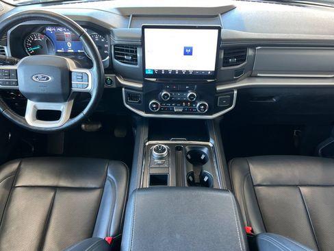 Used 2024 Ford Expedition Max XLT RWD image 15