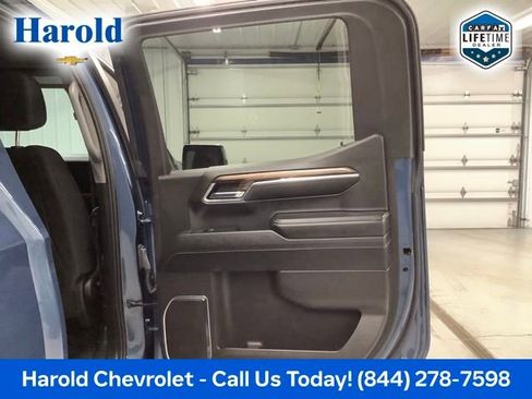 Used 2024 Chevrolet Silverado 1500 LT image 11