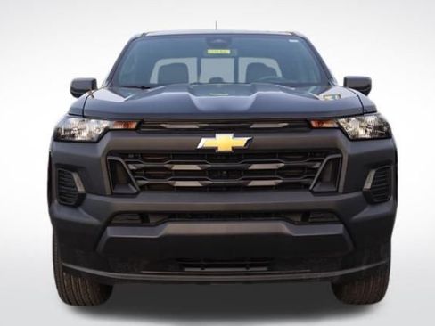 Certified 2026 Chevrolet Colorado W/T w/ Advanced Trailering Package image 3