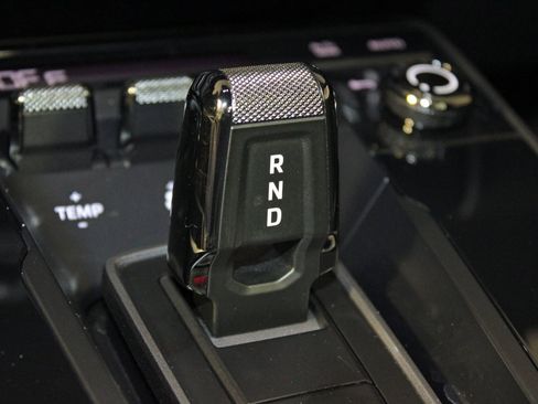 Used 2024 Porsche 911 Carrera S image 33