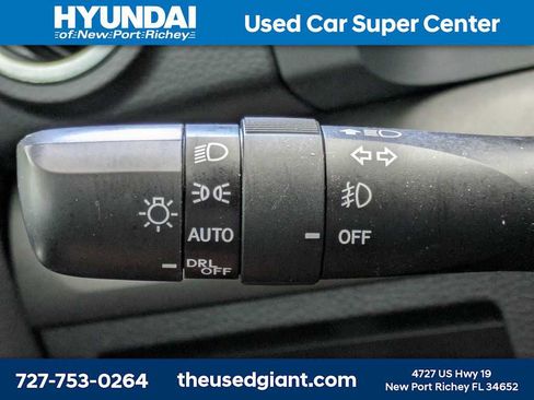 Used 2021 Toyota Tundra SR5 RWD image 32