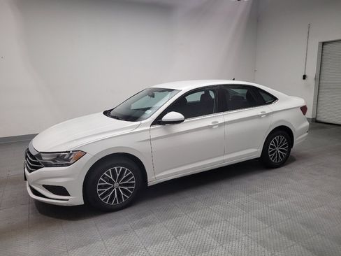 Used 2021 Volkswagen Jetta S w/ Driver Assistance Package FWD image 2