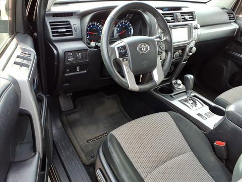 Used 2018 Toyota 4Runner SR5 image 15
