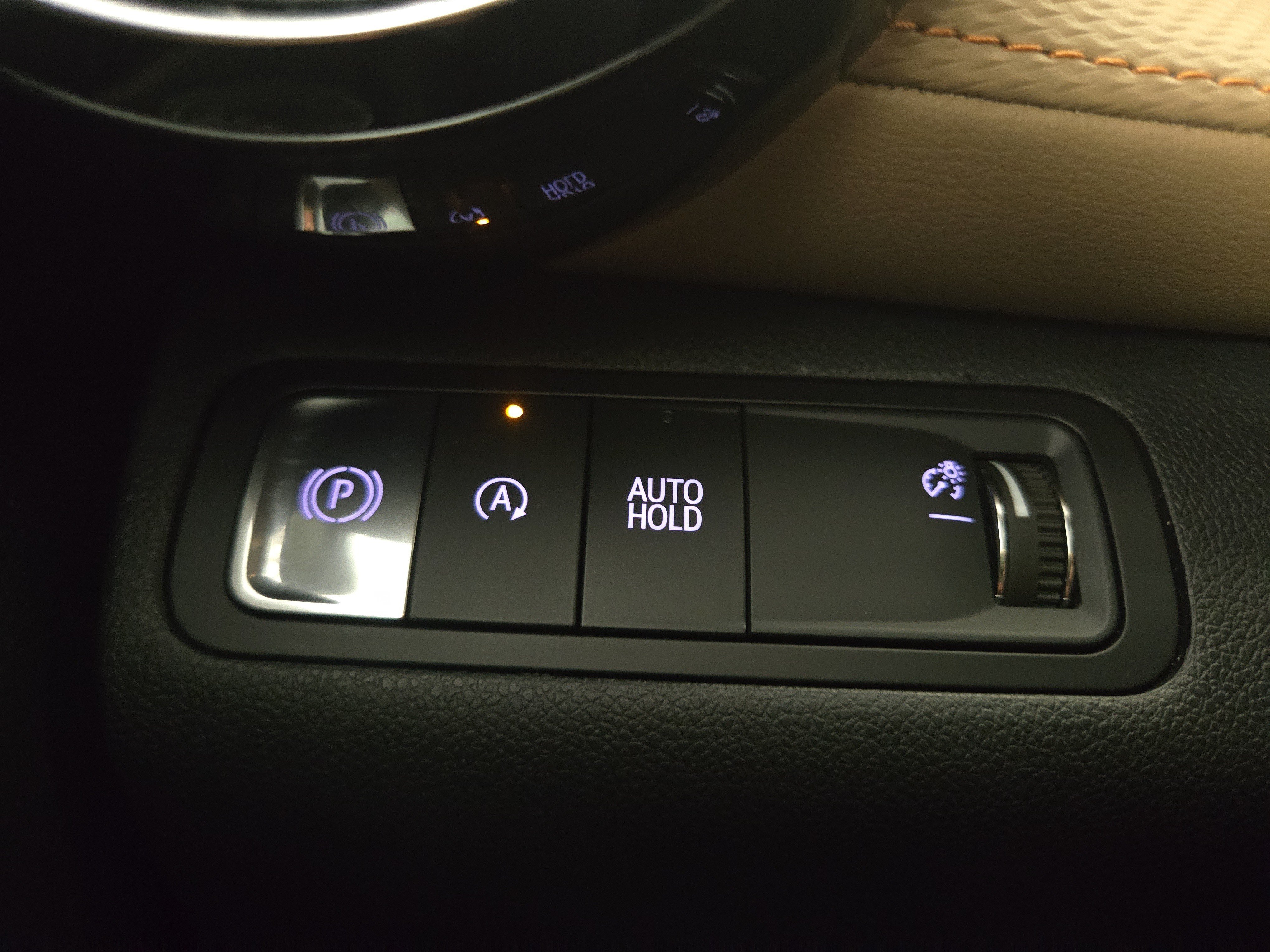 Certified 2025 Chevrolet Equinox ACTIV w/ Safety and Technology Package FWD image 26