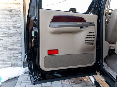 Used 2003 Ford Excursion Limited image 36