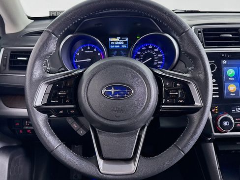 Used 2019 Subaru Outback 2.5i Limited w/ Popular Package #2 image 17