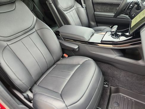 New 2025 Land Rover Range Rover Sport Autobiography image 13