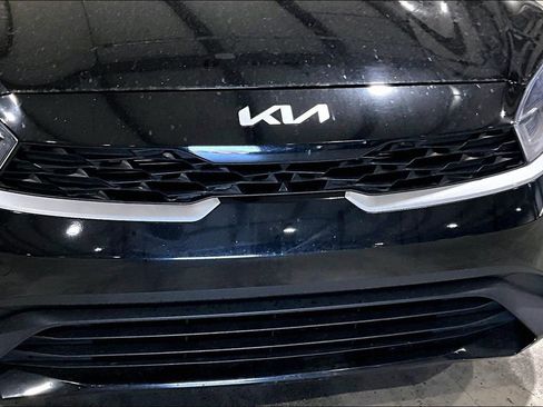 Used 2022 Kia Forte LXS w/ LXS Technology Package image 28