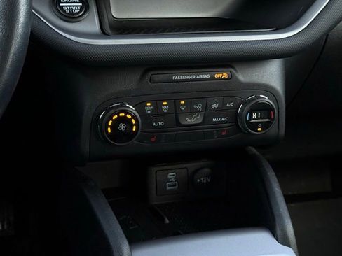 Certified 2021 Ford Bronco Sport Big Bend w/ Big Bend Package (96B) image 11