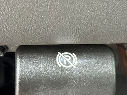 Used 2006 Chevrolet Silverado 3500 2WD Regular Cab image 21