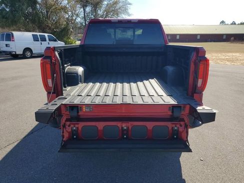 Used 2025 GMC Sierra 1500 AT4 w/ AT4 Premium Package image 32