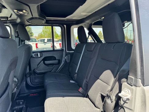 Used 2020 Jeep Wrangler Unlimited Sport AWD/4WD image 13