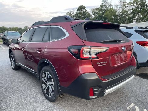 Used 2022 Subaru Outback Limited AWD/4WD image 3